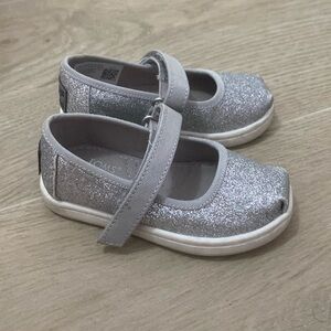 Toms Silver Glittery Size 5 Toddler Shoe